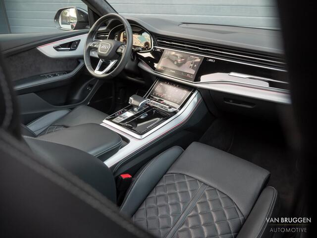 Audi Q8 55 TFSI e quattro S-Line Pano RS-Stoelen 23" Trekhaak HUD Coating