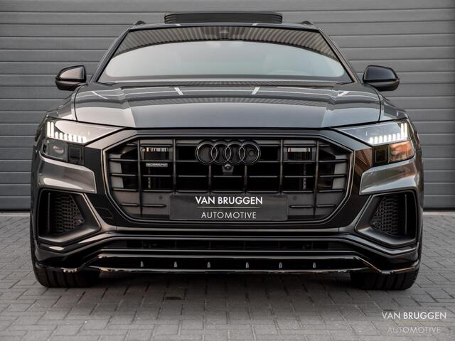 Audi Q8 55 TFSI e quattro S-Line Pano RS-Stoelen 23" Trekhaak HUD Coating