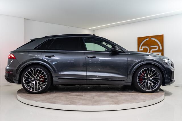 Audi Q8 60 TFSI E Quattro S-Edition Competition 490PK FACELIFT | 2025 PER DIRECT LEVERBAAR | 5 Jaar Garantie | BOMVOL!