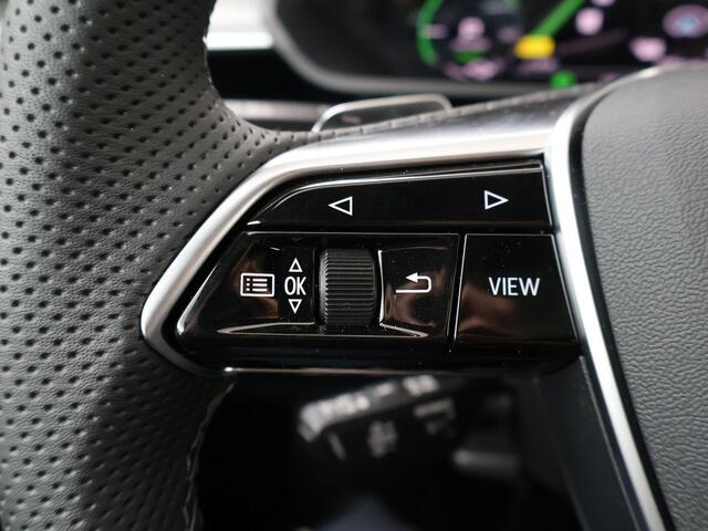 Audi Q8 Sportback e-tron 55 quattro S Edition 115 kWh | 408 PK | SoH 100% | Panoramadak | Trekhaak | Virtuele spiegels | Head-up display |