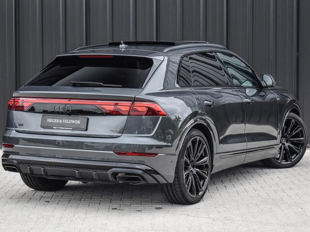 Audi Q8 60 TFSI e QUATTRO PRO LINE S COMPETITION | PANORAMADAK | EXCLUSIVE INTERIEUR | BANG&OLUFSEN | HEAD-UP | TREKHAAK | SOFT-CLOSE | MASSAGE SEATS | AMBIANCE INTERIEUR | 4-ZONE CLIMATE | ALCANTARA STUUR | ADAPTIVE CRUISE |