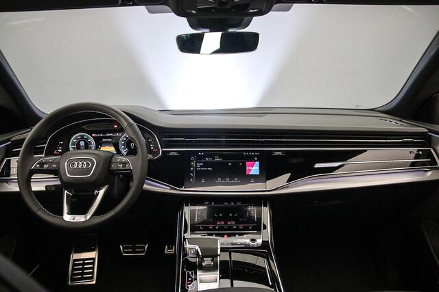 Audi Q8 55 TFSI e quattro Pro Line S | S Line | Head Up | Achterasbesturing | B&O | Pano. Dak | Adapt. Cruise | 23 Inch | Matrix Led |