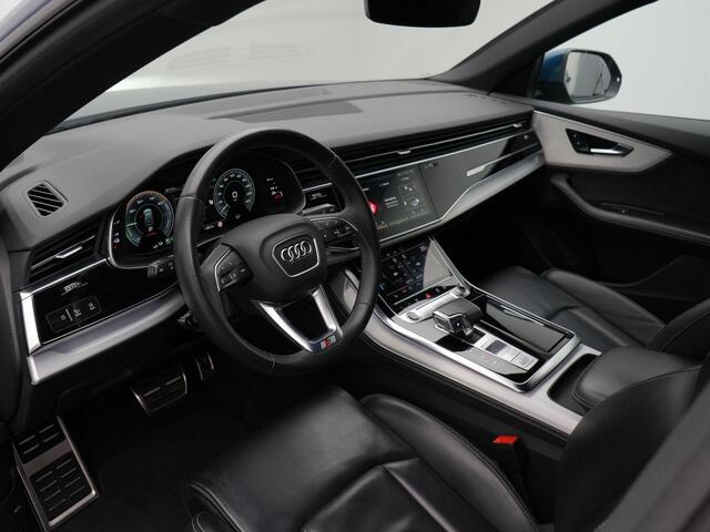 Audi Q8 55 TFSI e 381 pk tiptronic quattro Pro Line S / | Panoramadak | Leder | Elektr. verstelbare stoelen | Achteruitrijcamera | Stuur-/stoelverwarming