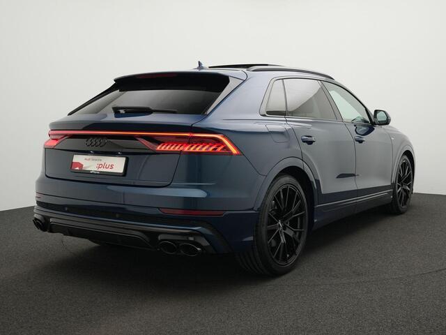 Audi Q8 55 TFSI e 381 pk tiptronic quattro Pro Line S / | Panoramadak | Leder | Elektr. verstelbare stoelen | Achteruitrijcamera | Stuur-/stoelverwarming
