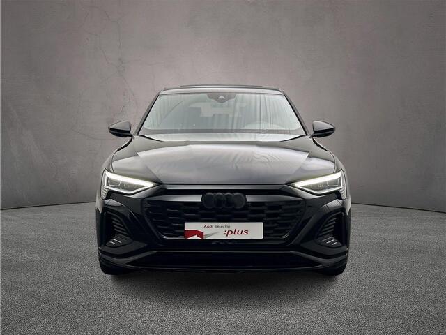 Audi Q8 Sportback e-tron 55 quattro S Edition Competition 115 kWh | Pano | Memory | ACC | Luchtvering | Sportstoelen | Tour |