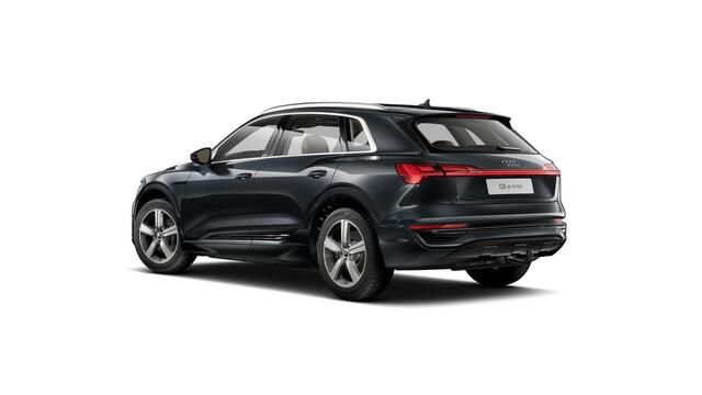 Audi Q8 e-tron 55 quattro Advanced Edition Plus 115 kWh 408pk | Panoramadak | Wegklapbare trekhaak | B&O Premium Sound | lederen bekleding | Head up Display