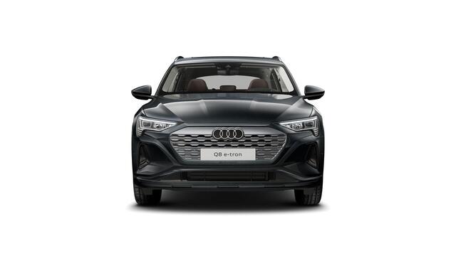Audi Q8 e-tron 55 quattro Advanced Edition Plus 115 kWh 408pk | Panoramadak | Wegklapbare trekhaak | B&O Premium Sound | lederen bekleding | Head up Display
