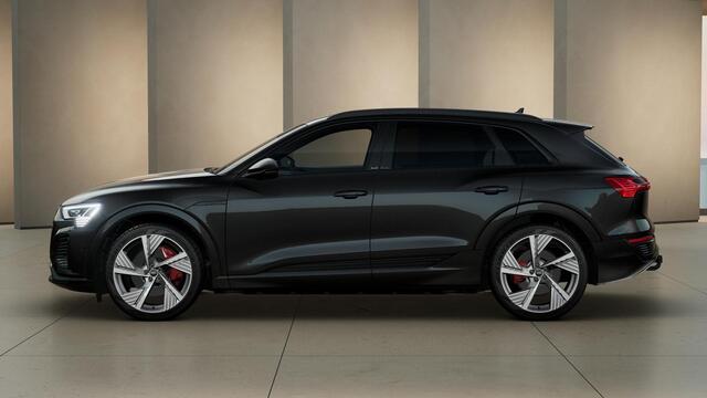 Audi Q8 e-tron 55 quattro S Edition 115 kWh | Luchtvering | Trekhaak | Pano | B&O | Headup | ACC | 360 Camera | Matrix |
