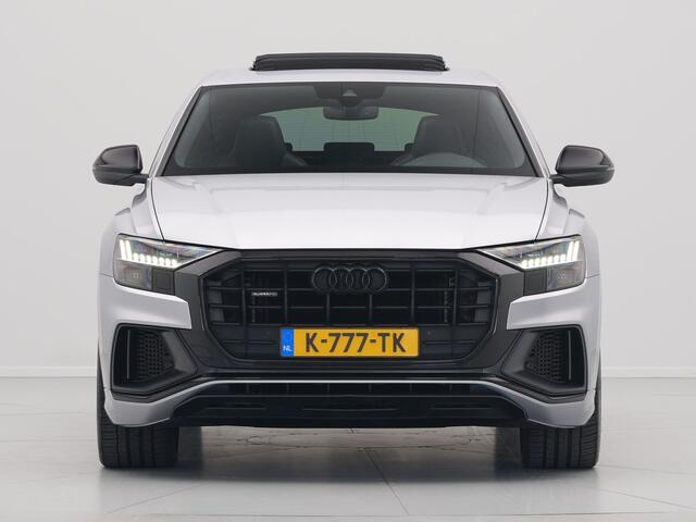 Audi Q8 55 TFSI e quattro S-Line Panorama Matrix Led Camera Luchtvering Stoelverwarming Navigatie Carplay