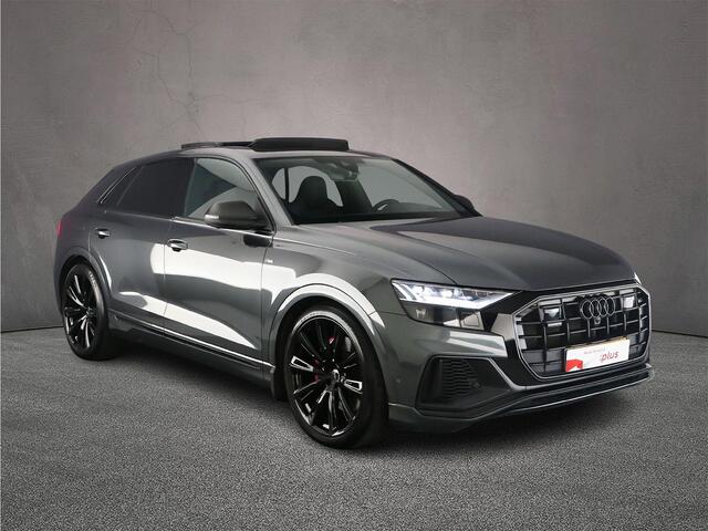 Audi Q8 60 TFSI e quattro Pro Line S Competition | Headup | Pano | Trekhaak | Carbon | B&O | Massage | City | Parking plus |