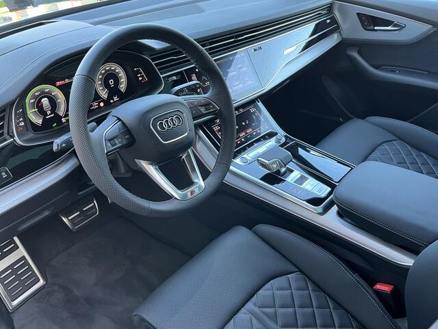 Audi Q8 60 TFSI e Quattro Competition | Head-up | massage-ventilatiestoe