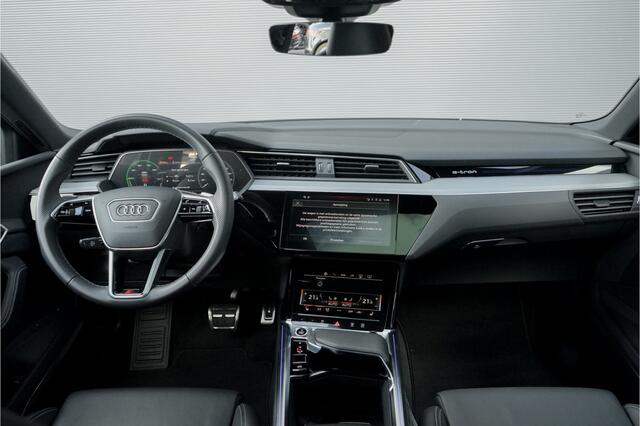 Audi Q8 e-tron 55 Quattro S Edition 115 kWh Pano Leer 360° Camera Trekhaak 22"