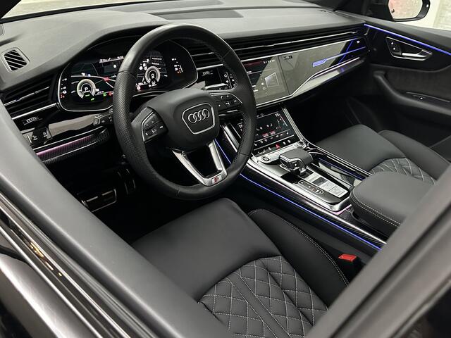 Audi Q8 55 TFSI e Competition S-Line | RS Leder | 360 Camera | ACC | Panorama | Luchtvering | Softclose | LED-Matrix | Trekhaak | Lane & Side Assist | Led Sfeerverlichting | Keyless-Entry | Black-Optic | Rijklaar incl. Bovag Garantie.