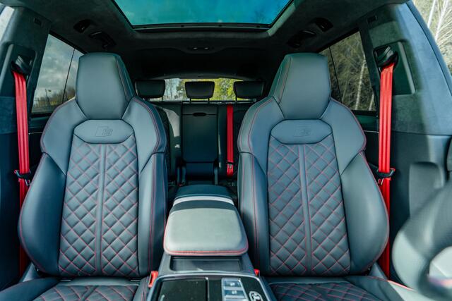 Audi Q8 60 TFSI e quattro ABT Aero Competition | ABT IR23 | ABT Carbon fenders | Advanced onderstel | Audi Exclusive | Stoelventilatie + Massage | Sportstoelen plus | Servosluiting | Trekhaak | Sportstoelen plus | Head up | Assistentiepakket plus