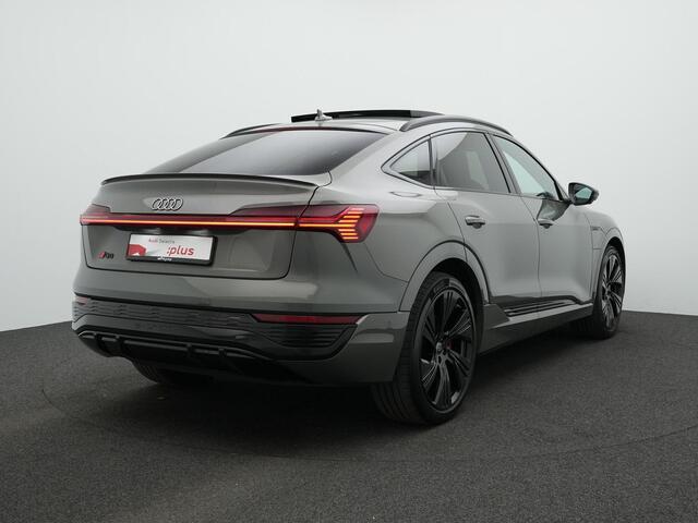 Audi Q8 Sportback e-tron 55 quattro S-Line 115 kWh 408 pk | Panoramadak | 22 kW lader | Valcona leder | Sportstoelen plus | Bang & Olufsen | Rondomzicht camera | Geheugenstoel