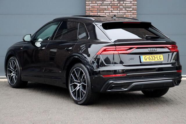 Audi Q8 50 TDI quattro S-Line | Luchtvering | S-Sportstoelen | Stoelventilatie | Bang & Olufsen | Adaptive Cruise Control | Memory | HUD | Surround Camera | Achterbank Verwarmd | Keyless |