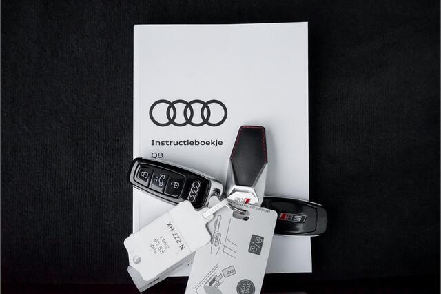 Audi Q8 4.0 TFSI RS Q8 Quattro Dynamic+ Keramisch Pano B&O Trekhaak Alcantara 23"