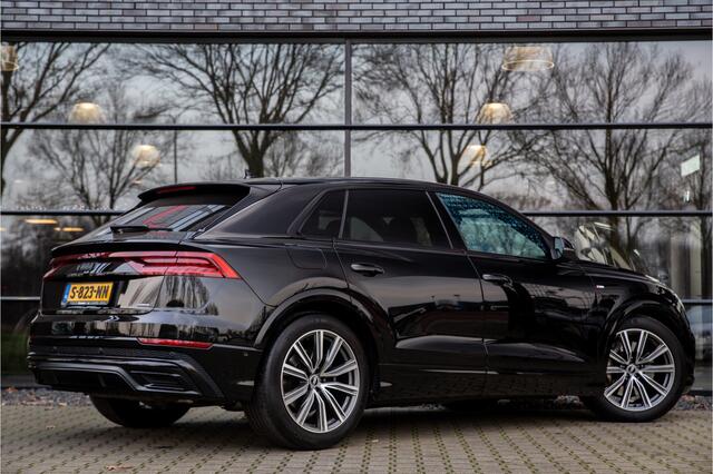 Audi Q8 55 TFSI e quattro Pro Line Advanced , 3D-camera, Luchtvering, Head-up display, Apple Carplay,
