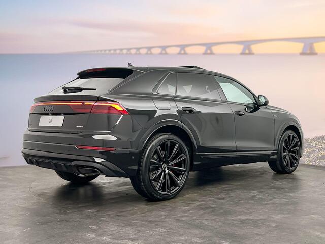 Audi Q8 Pro Line S 55 TFSI e 290 kW / 394 PK SUV 8 versn.