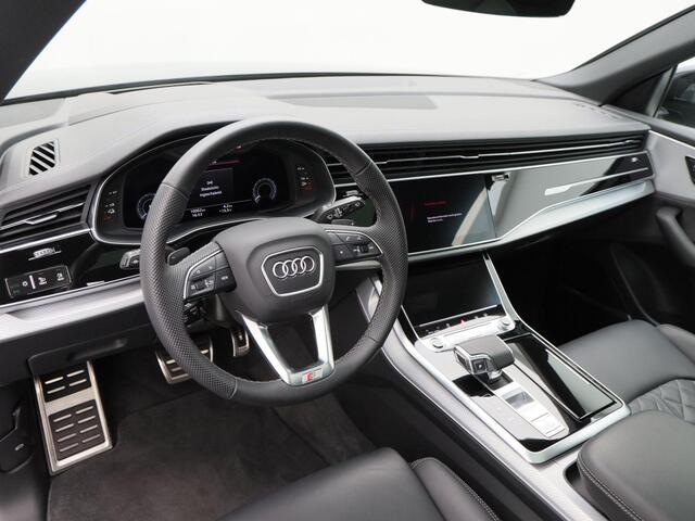 Audi Q8 60 TFSi e 490 Pk quattro S-Line Competition | Adaptive Cruise | Stoelverwarming | Panoramadak | 360 Camera | Navigatie | Trekhaak | 23 Inch | 10.002 Km!!