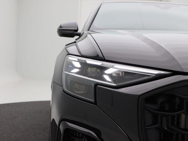 Audi Q8 60 TFSi e 490 Pk quattro S-Line Competition | Adaptive Cruise | Stoelverwarming | Panoramadak | 360 Camera | Navigatie | Trekhaak | 23 Inch | 10.002 Km!!