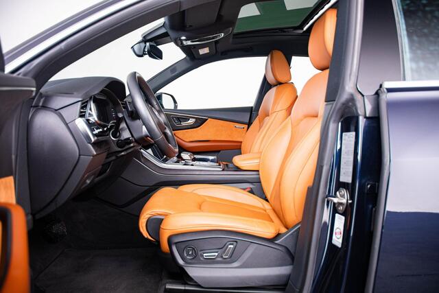 Audi Q8 55 TFSI e quattro Pro Line Advanced Panoramadak - Comfortstoelen - Head up - B&O - Audi active lane assist - Adaptive air suspension - Elektrisch verstelbare stoelen - Stoelmassage/Ventilatie -