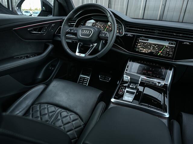 Audi Q8 60 TFSI e quattro Pro Line S 490pk Competition | Nardo Grey Exclusive | B&O Sound | Panoramadak | Soft-Close | Ambiance Interieur | S-Seats | 360 Camera | Adaptive Cruise | Trekhaak
