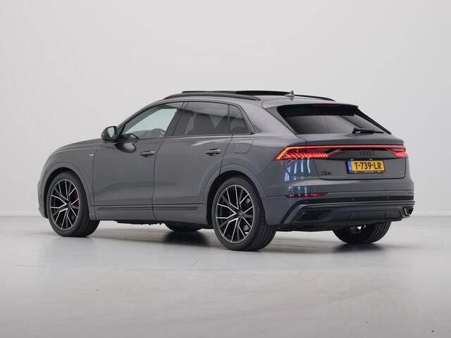 Audi Q8 60 TFSI e 460pk quattro Pro Line S-Line Competition Panorama Navigatie Acc Stoelverwarming B&O Luchtvering