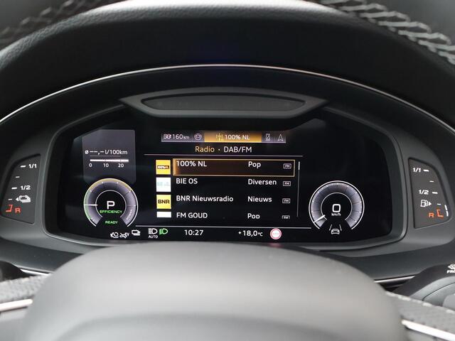 Audi Q8 60 TFSI e quattro | 490 PK | S-Line | Lederen bekleding Volcano met ruit | Panoramadak | Head -Up display | Assistentiepakket plus | Trekhaak |