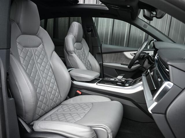 Audi Q8 60 TFSI e quattro Pro Line S Competition | Panorama dak | S-Seats | Head-up | 360 Camera | Soft-close | Keyless | Full styling | Ambiance interieur | B&O sound | Trekhaak | Adaptive cruise