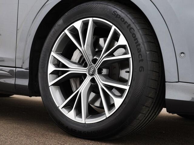 Audi Q8 55 TFSIe 381pk Tiptronic Quattro S Line · Panoramadak · Luchtvering · Head-Up · Trekhaak · Stoelmassage · Stoelventilatie · Alarmklasse 3&4 · TOPDEAL