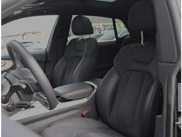 Audi Q8 60 TFSI e quattro Pro Line S Competition | Panoramadak | 22 Inch | 360 | ACC | Memory | Stoel en stuurverwarming