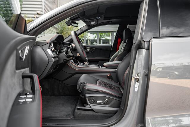 Audi Q8 60 TFSI e ABT Aero Competition | Audi Exclusive Nardogrijs | Advanced onderstel | Stoelventilatie + massagefunctie | Uitgebreid lederpakket | Carbon | Head up | B&O | Servosluiting