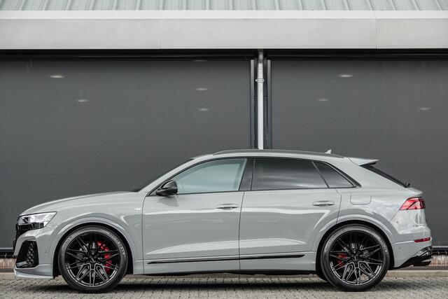 Audi Q8 60 TFSI-e 490Pk | Quattro | Competition | Luchtvering | Panoramadak | 'S' Sportstoelen | 23'' Vossen