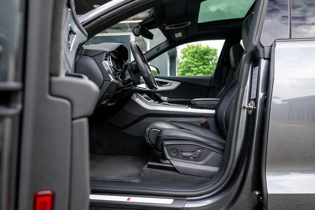Audi Q8 55 TFSI e quattro Pro Line S | Panorama | RS Seats | Luchtvering | Bang & Olufsen | Trekhaak | Camera | 22' Inch |