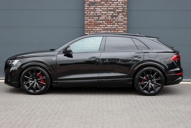 Audi Q8 55 TFSI e Quattro Pro Line S | Luchtvering | Achterasbesturing | ACC | Bang&Olufsen | Trekhaak | Matrix-LED | Soft-Close | Verwarmd Stuurwiel | Panoramadak | Keyless Entry |