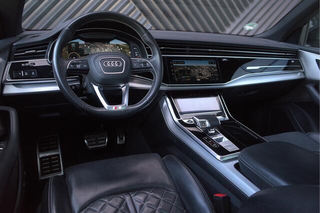 Audi Q8 55 TFSI e quattro ACC Pano Matrix Stoelvent B&O RS-Stoelen Softcl. Keyless Trekhaak