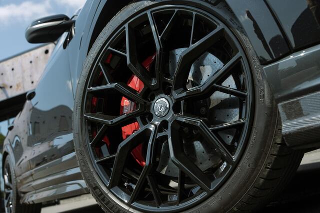 Audi Q8 4.0 TFSI RS Q8 quattro | URBAN | Carbon | Dynamic Plus | Keramisch | Assist | Panorama | B&O |