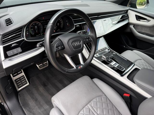 Audi Q8 55 TFSI e quattro pano tr.hk Matrix B&O