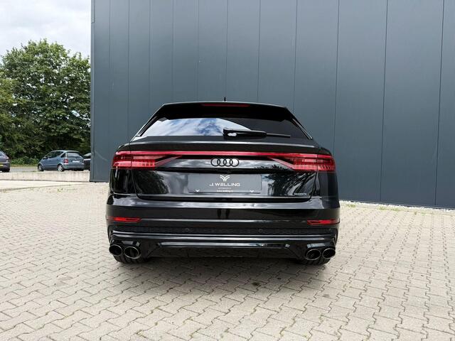 Audi Q8 55 TFSI e quattro pano tr.hk Matrix B&O