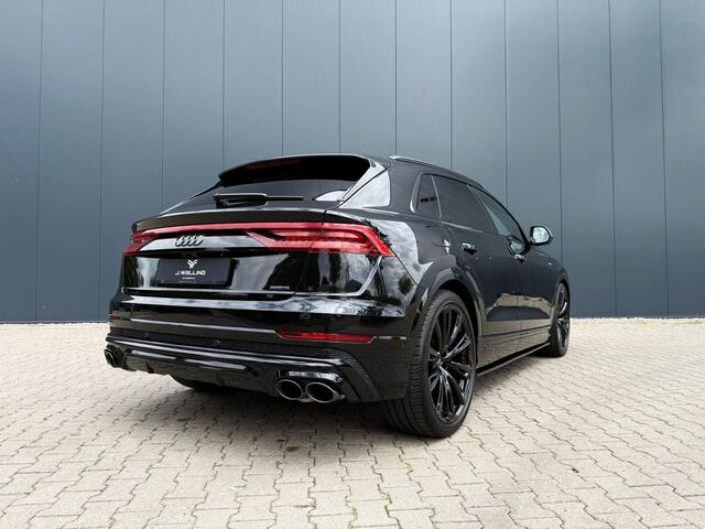 Audi Q8 55 TFSI e quattro pano tr.hk Matrix B&O