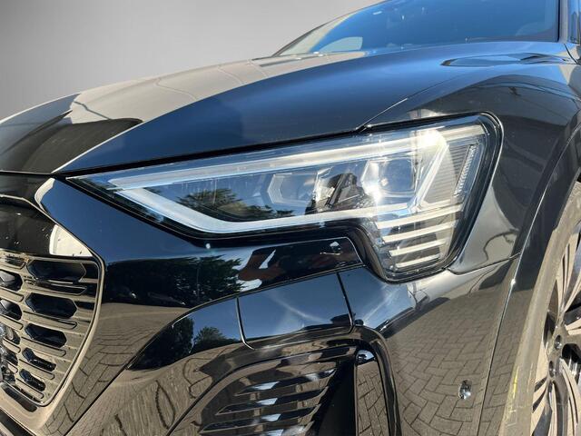 Audi Q8 Sportback e-tron 55 quattro S Edition 115 kWh · Panoramadak · 360 Camera · Luchtvering · Keyless · 360 Camera · Keyless · Matrix LED · 22"Velgen ·