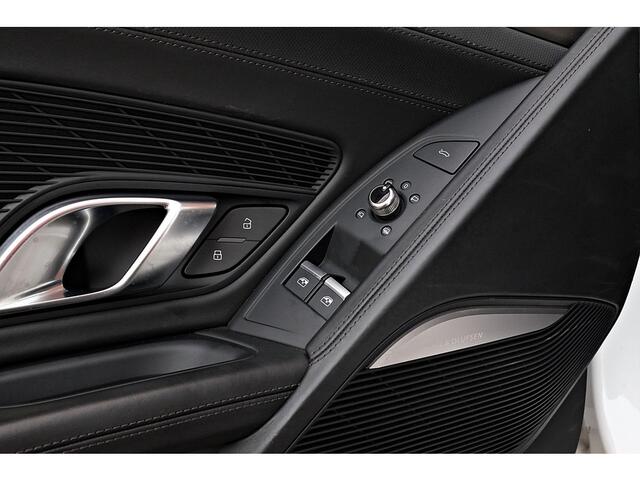 Audi R8 Spyder 5.2 V10 Quattro virtual sportabgas, LM20