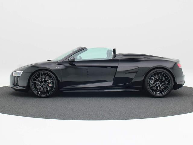 Audi R8 Spyder 5.2 FSI quattro | Keramisch | Org Nl auto | B&O | Akrapovic | Camera | Leder | Slechts 7.323 km uniek!