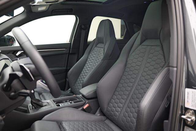 Audi RS Q3 RSQ3 Sportback 2.5 TFSI |Pano|Sonos|RS-Stoelen|BTW|Keyless|