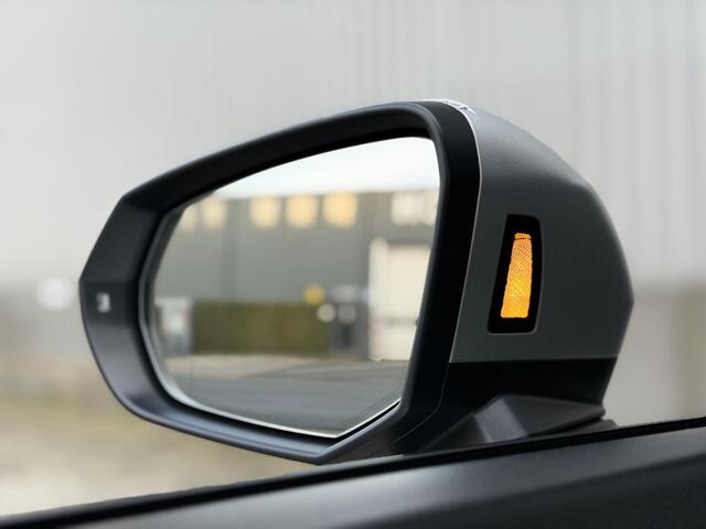 Audi RS Q3 RSQ3 Sportback TFSI | PANO SFEER 360CAM SONOS - FULL OPTION