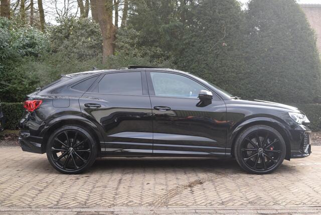 Audi RS Q3 Sportback TFSI | Panoramadak | Stoelverwarming | Getint glas