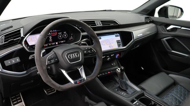 Audi RS Q3 Sportback 2.5 TFSI | RS Design | B&O | Panoramadak | Adaptieve Cruise Control