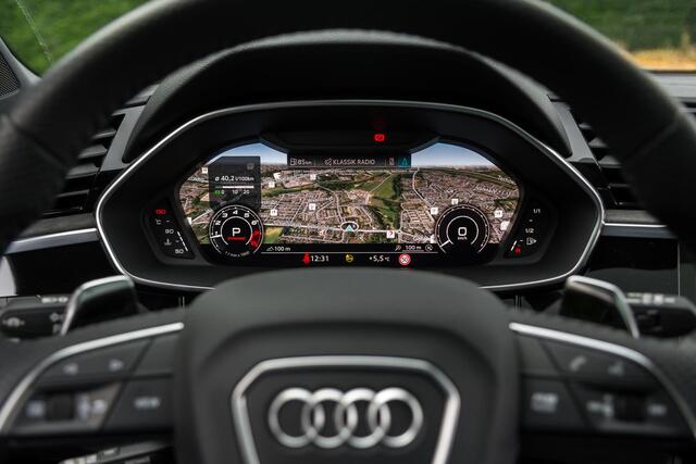 Audi RS Q3 RSQ3 Sportback TFSI | 400pk | Audi Exclusive | B&O | Pano | ACC | Matrix | Sport Uitl. |