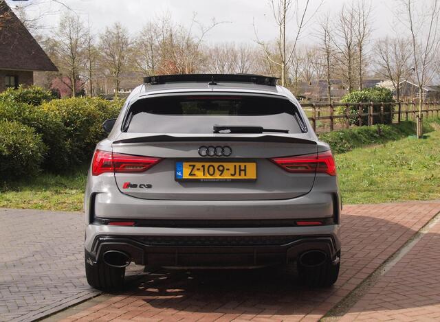 Audi RS Q3 Sportback TFSI | Panoramadak | Bang & Olufsen | Maxton Design | Sport Uitlaatsysteem |